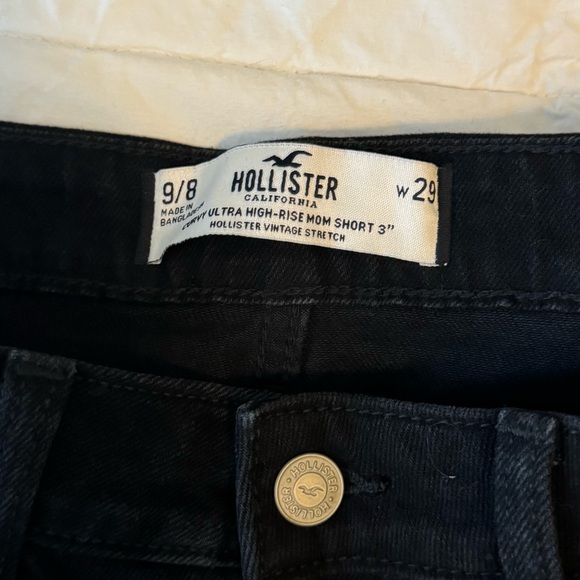 Hollister sz 29 Curvy Ultra High Rise Mom Short - Picture 2 of 3